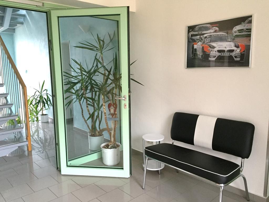 Gaestehaus Am Lausitzring Poley Exterior photo